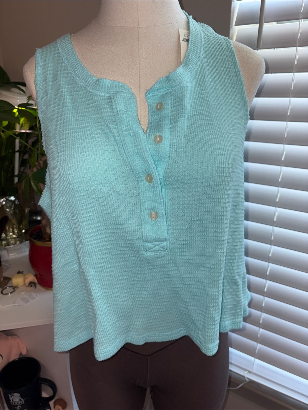 Sleeveless Waffle Henley Tank Top - Aqua